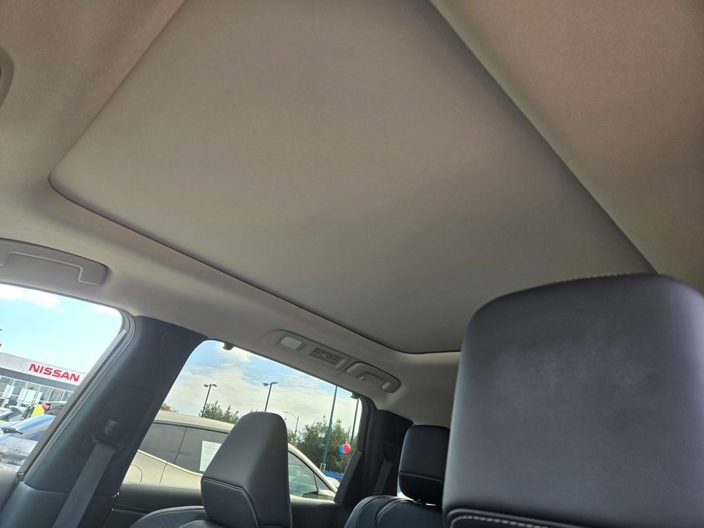 Used 2023 INFINITI QX60 Luxe w/ Cargo Package AWD/4WD image 20