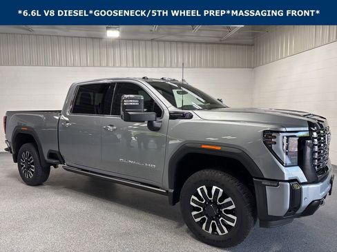 Used 2025 GMC Sierra 2500 Denali Ultimate AWD/4WD image 1