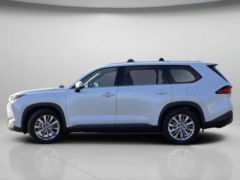 Used 2024 Toyota Grand Highlander AWD image 20