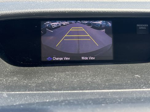 Used 2015 Honda CR-V LX image 25