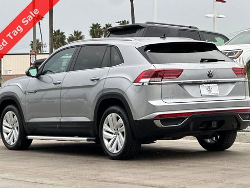 Used 2023 Volkswagen Atlas Cross Sport SE image 7