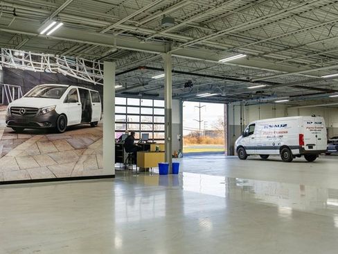 Used 2019 Mercedes-Benz Sprinter 144 image 15