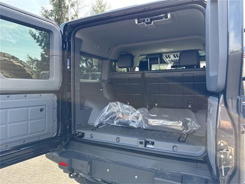 New 2025 INEOS Grenadier Fieldmaster Edition image 29