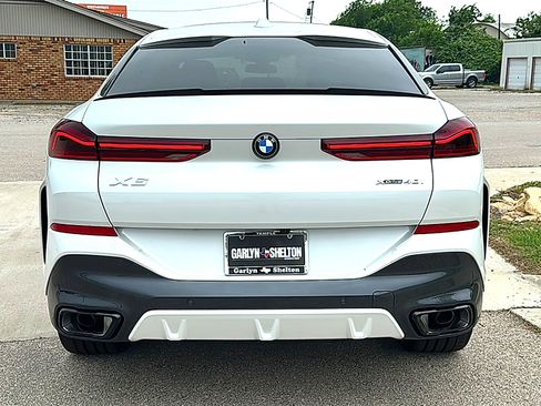 New 2027 BMW X6 xDrive40i w/ Climate Comfort Package AWD/4WD image 7