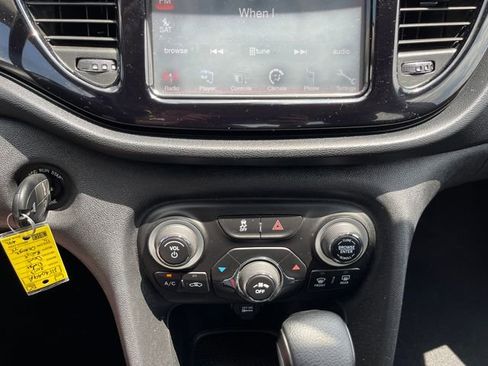 Used 2013 Dodge Dart SXT FWD image 18