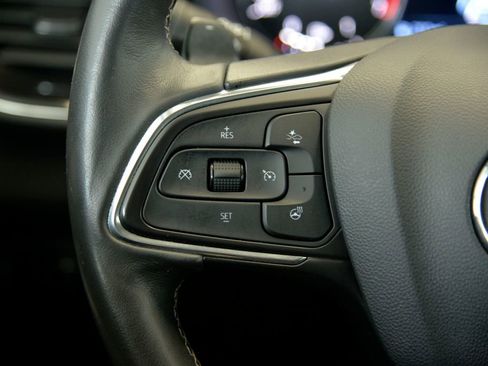 Used 2023 Buick Envision Essence FWD image 22