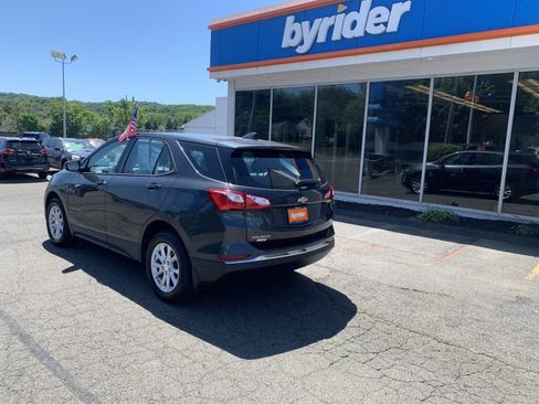 Used 2018 Chevrolet Equinox LS AWD/4WD image 4