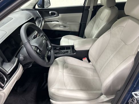 New 2026 Kia Sorento S image 9