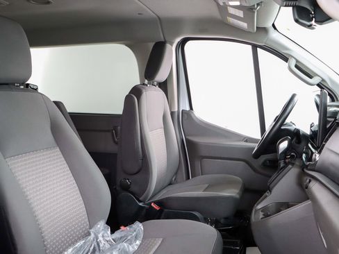 Used 2023 Ford Transit 350 XLT image 25