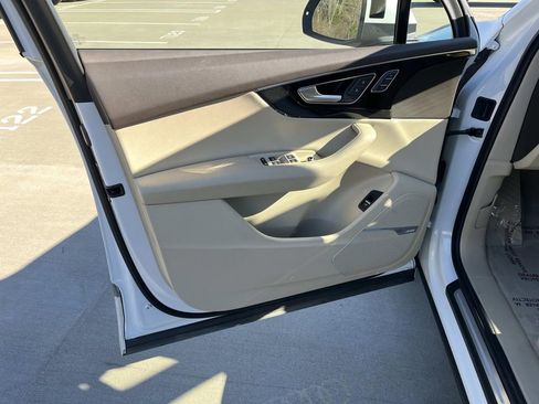 Used 2019 Audi Q7 3.0T Premium Plus image 25