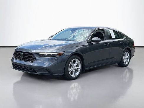 Used 2025 Honda Accord LX image 2