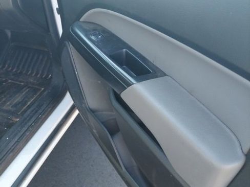 Used 2021 Chevrolet Colorado W/T w/ WT Convenience Package image 16