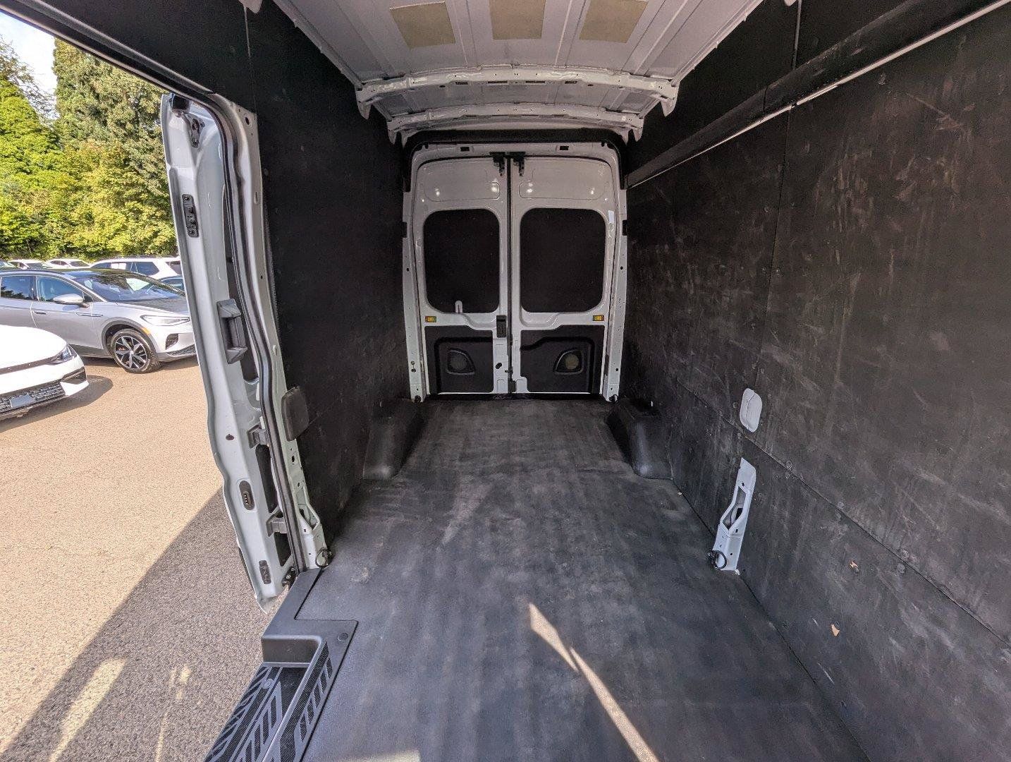 Used 2025 Ford Transit 250 148 High Roof AWD w/ Load Area Protection Package image 30