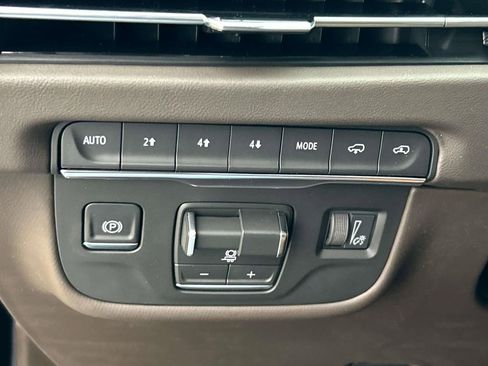 New 2026 Cadillac Escalade Luxury w/ Touring Package image 27