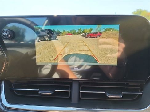 New 2026 Chevrolet Trax ACTIV w/ Driver Confidence Package image 24