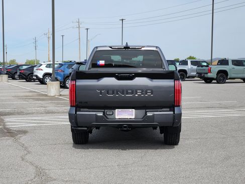 New 2026 Toyota Tundra Platinum image 7