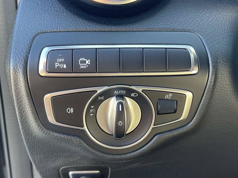 Used 2019 Mercedes-Benz GLC 300 4MATIC Coupe image 35