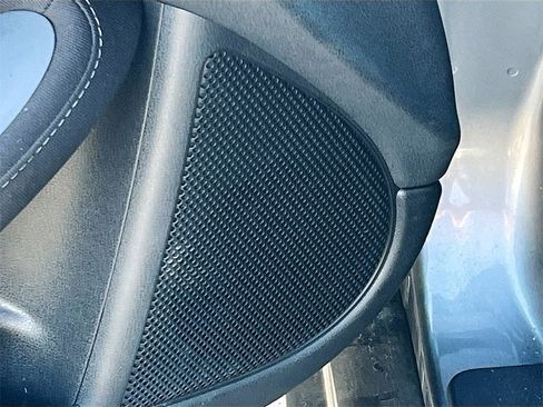 Used 2017 Nissan 370Z Coupe image 18