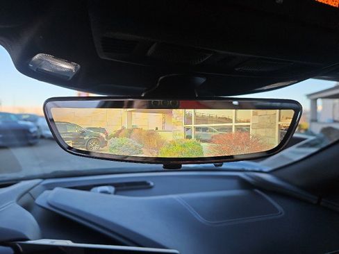 Used 2023 Chevrolet Corvette Stingray Preferred Conv w/ Stealth Interior Trim Package image 22