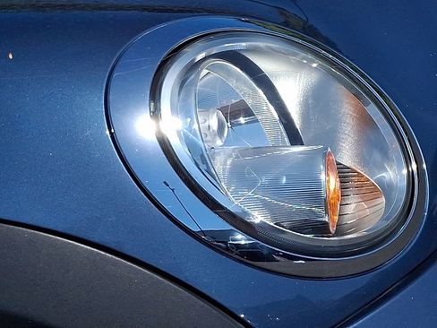 Used 2011 MINI Cooper Hardtop FWD image 12