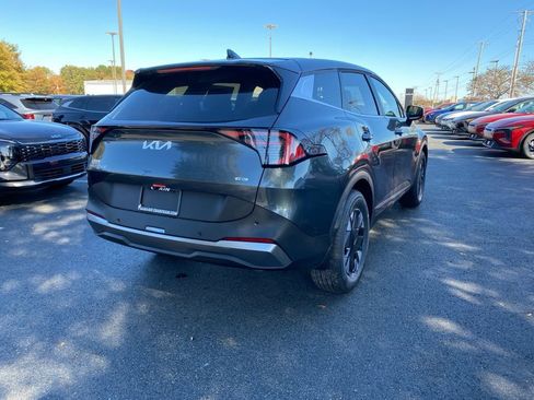 New 2026 Kia Sportage LX image 8