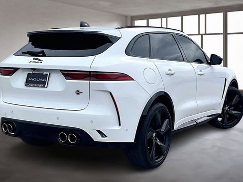 Used 2024 Jaguar F-PACE SVR image 2