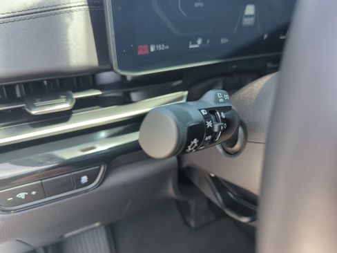 Used 2025 Kia Carnival SX Prestige FWD image 21
