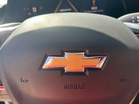 Used 2025 Chevrolet Tahoe Premier RWD image 35