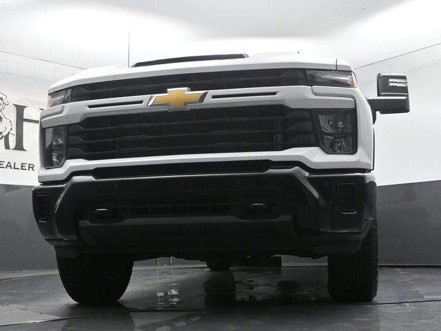 Used 2025 Chevrolet Silverado 2500 Custom w/ Custom Convenience Package AWD/4WD image 56