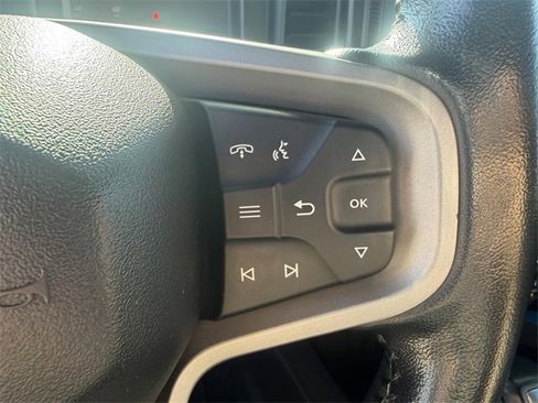 Used 2022 Ford Bronco Black Diamond image 23