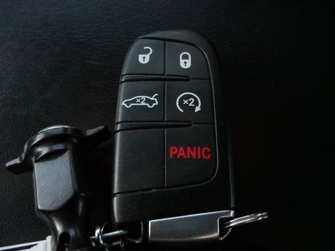 Used 2017 Chrysler 300 S image 30