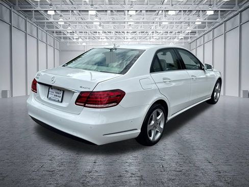 Used 2016 Mercedes-Benz E 350 4MATIC Sedan image 7