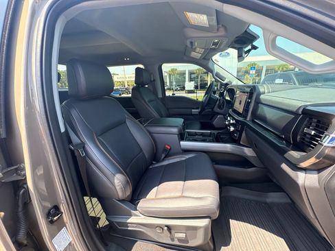 Used 2026 Ford F250 Lariat w/ FX4 Off-Road Package AWD/4WD image 21