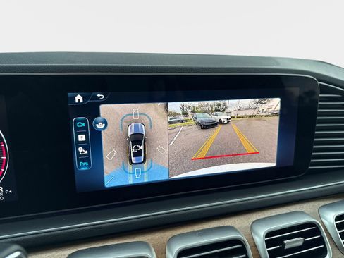 Used 2025 Mercedes-Benz GLE 450 4MATIC image 23