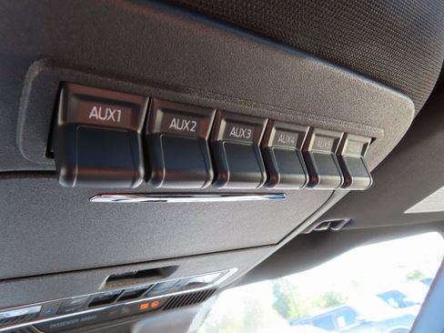 New 2026 Ford F250 Platinum image 23