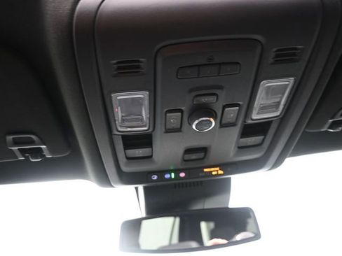 Used 2023 Chevrolet Tahoe LT w/ LT Signature Package image 6