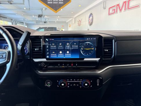 Certified 2023 Chevrolet Silverado 1500 LT image 17