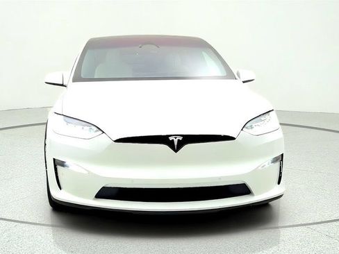 Used 2022 Tesla Model X Plaid AWD/4WD image 2