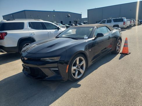 Used 2017 Chevrolet Camaro SS RWD image 1