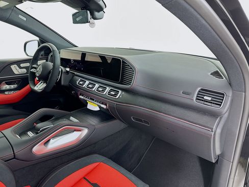 New 2026 Mercedes-Benz GLE 53 AMG 4MATIC Coupe image 32