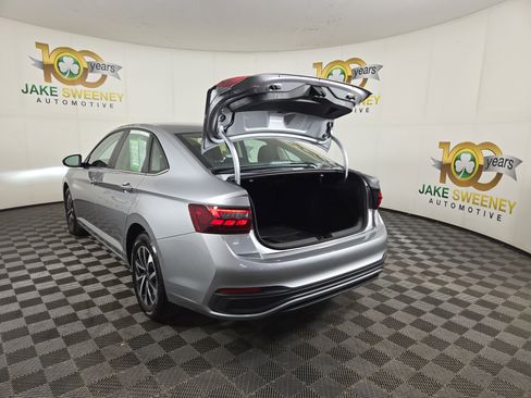Used 2025 Volkswagen Jetta S image 30