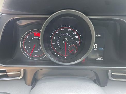 Used 2023 Hyundai Elantra SEL FWD image 19