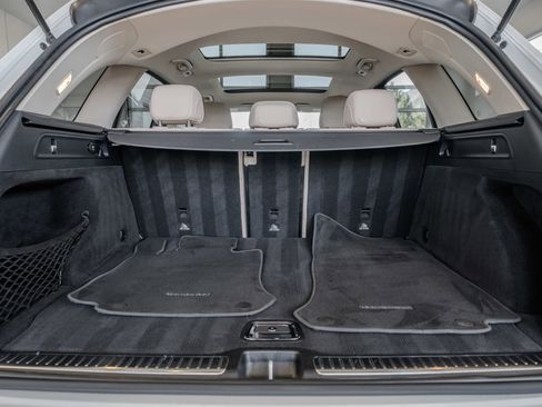 Used 2018 Mercedes-Benz GLC 300 GLC 300 image 33