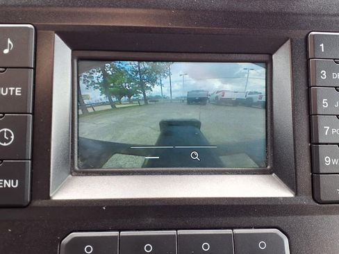 Used 2018 Ford F450 XL w/ Power Equipment Group AWD/4WD image 15