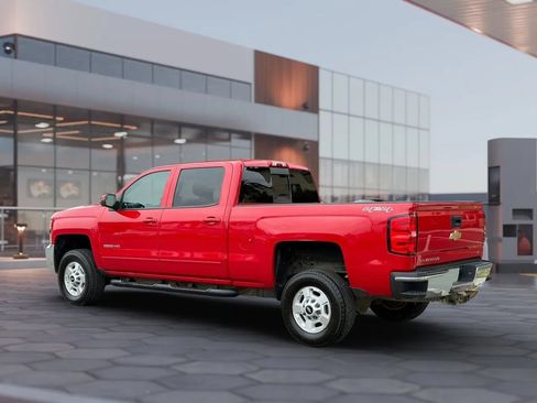 Used 2015 Chevrolet Silverado 2500 LT w/ LT Fleet Convenience Package AWD/4WD image 4