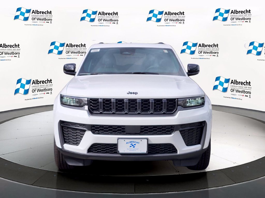 New 2026 Jeep Grand Cherokee Altitude AWD/4WD image 8