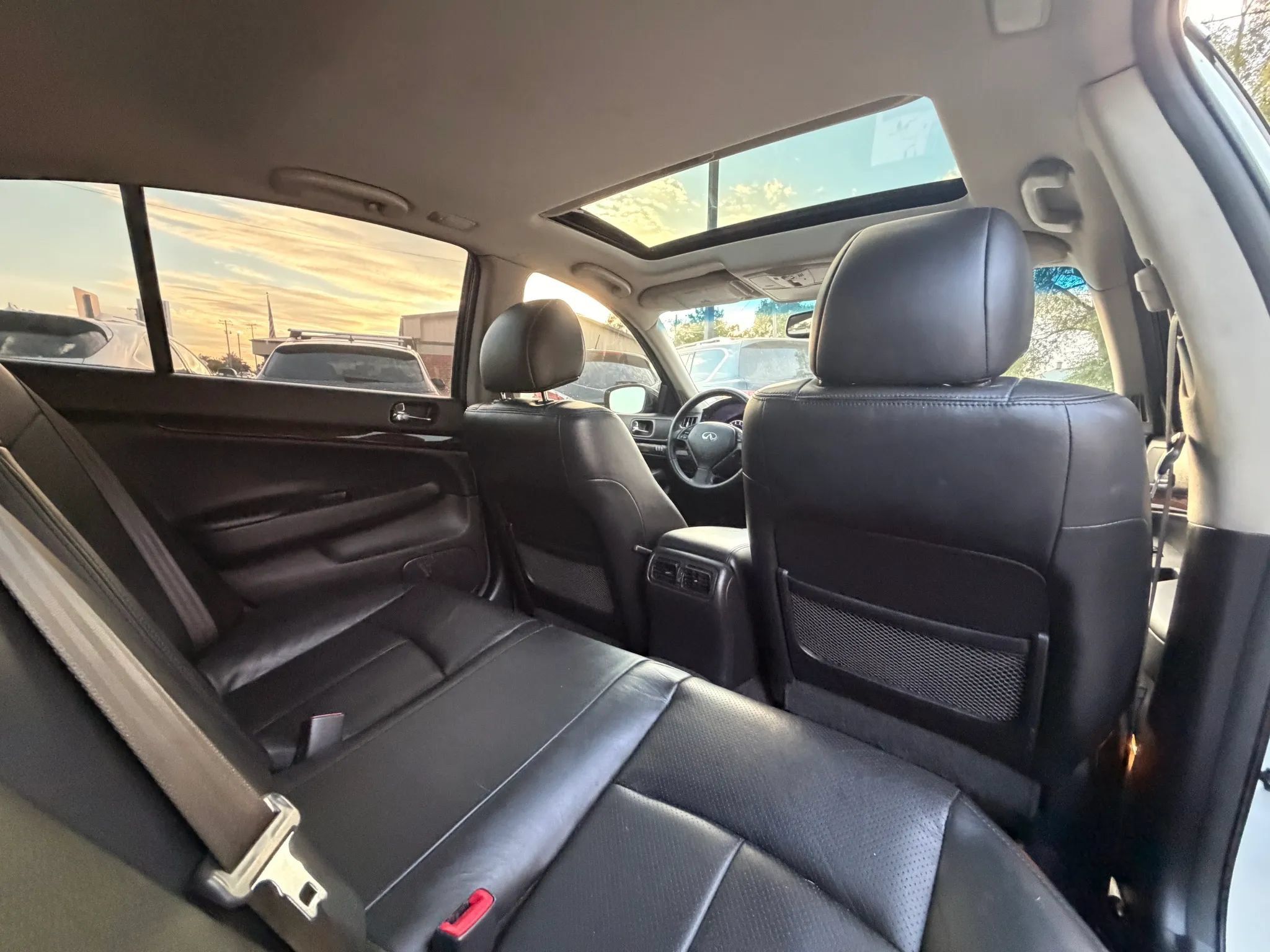 Used 2012 INFINITI G37 x Sedan w/ Premium Pkg AWD/4WD image 23