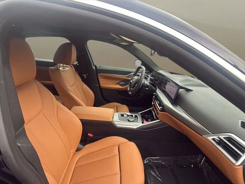 Used 2025 BMW 430i xDrive w/ Premium Package image 10