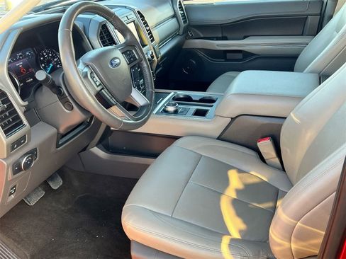 Used 2020 Ford Expedition XLT w/ Equipment Group 202A image 10