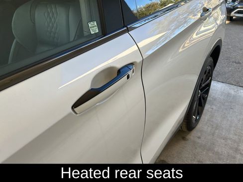 New 2025 Mitsubishi Outlander SEL Black Edition image 16